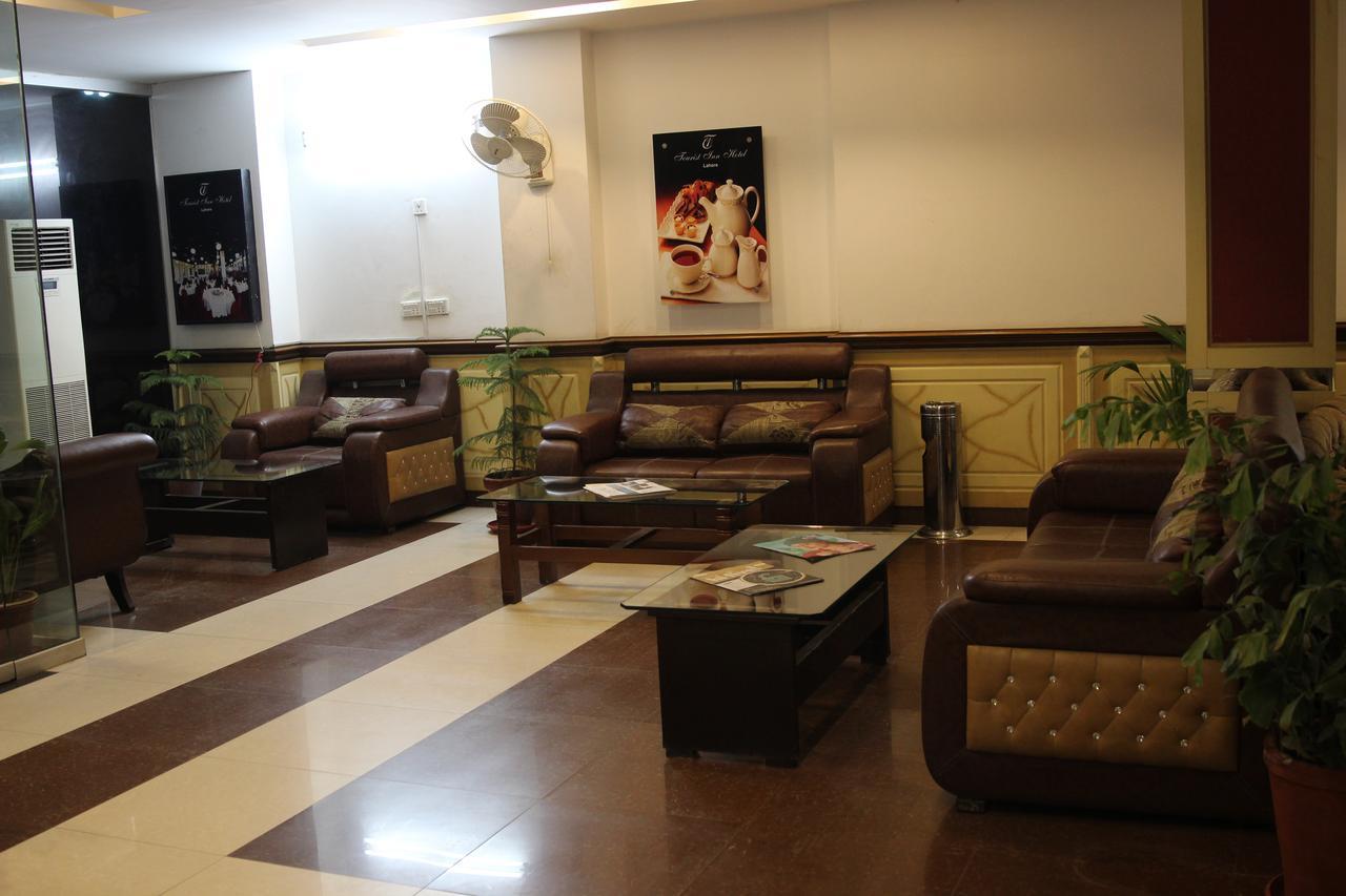 Tourist Inn Hotel Лахор Экстерьер фото